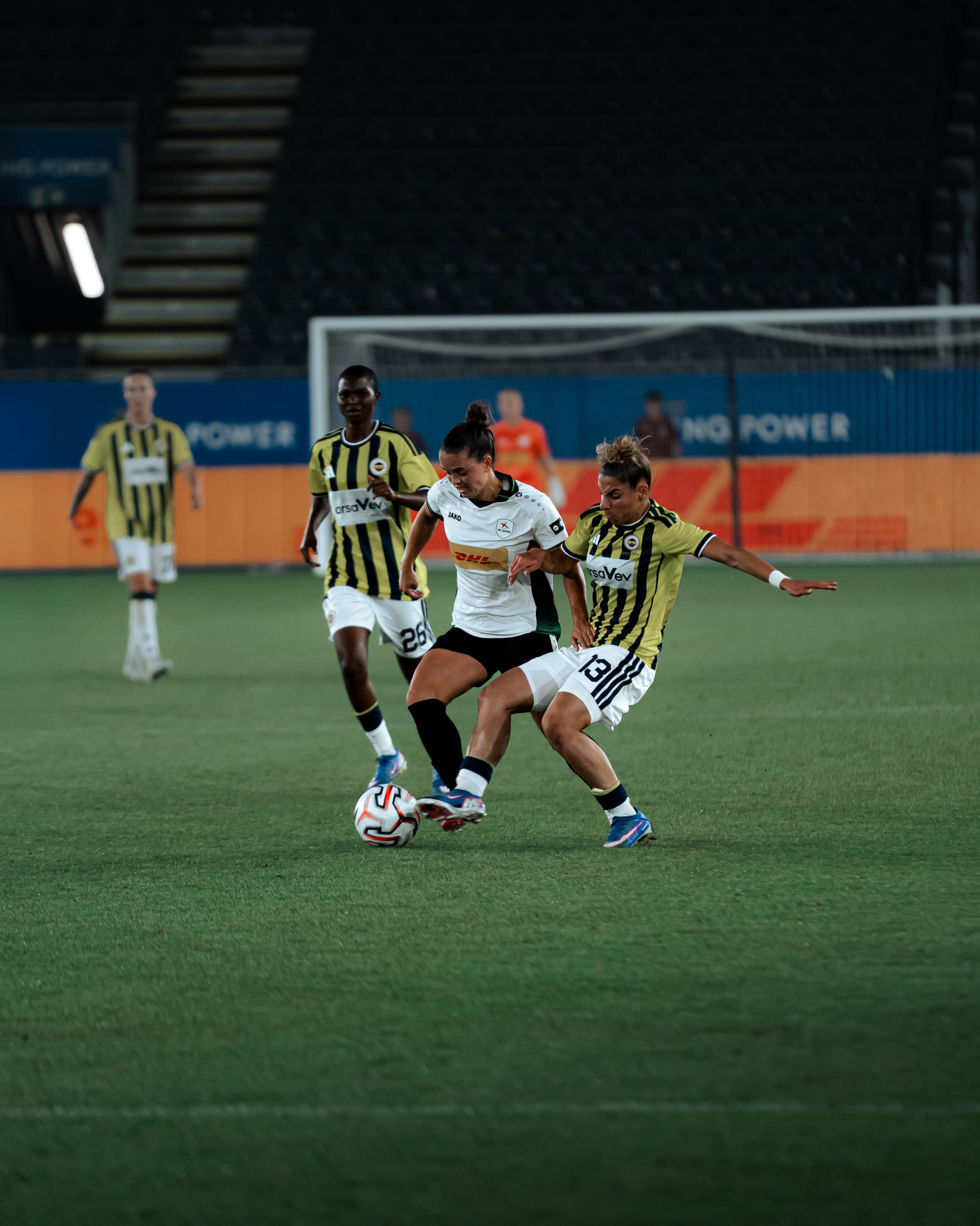 OHL Women 27