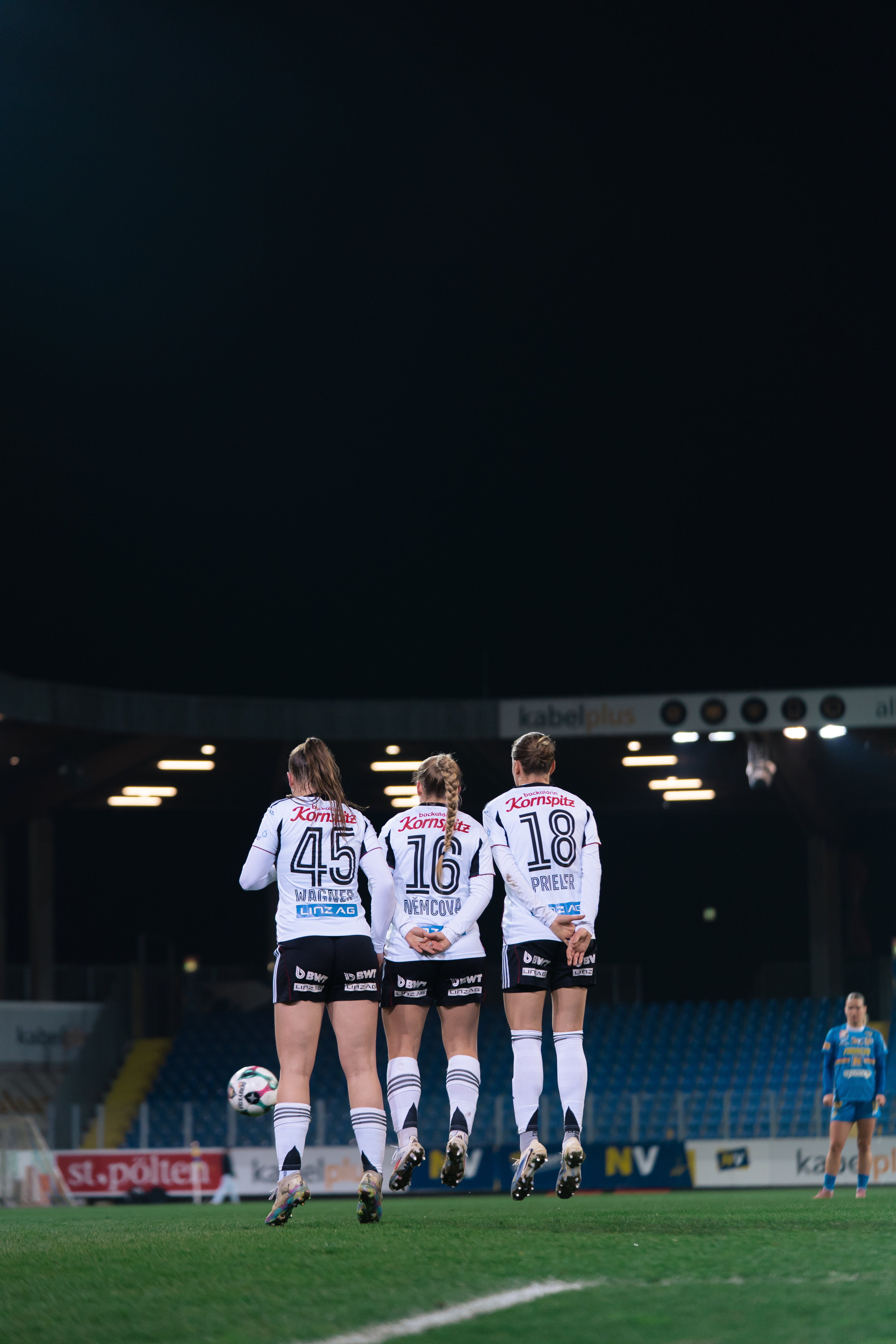 SKN Frauen 12