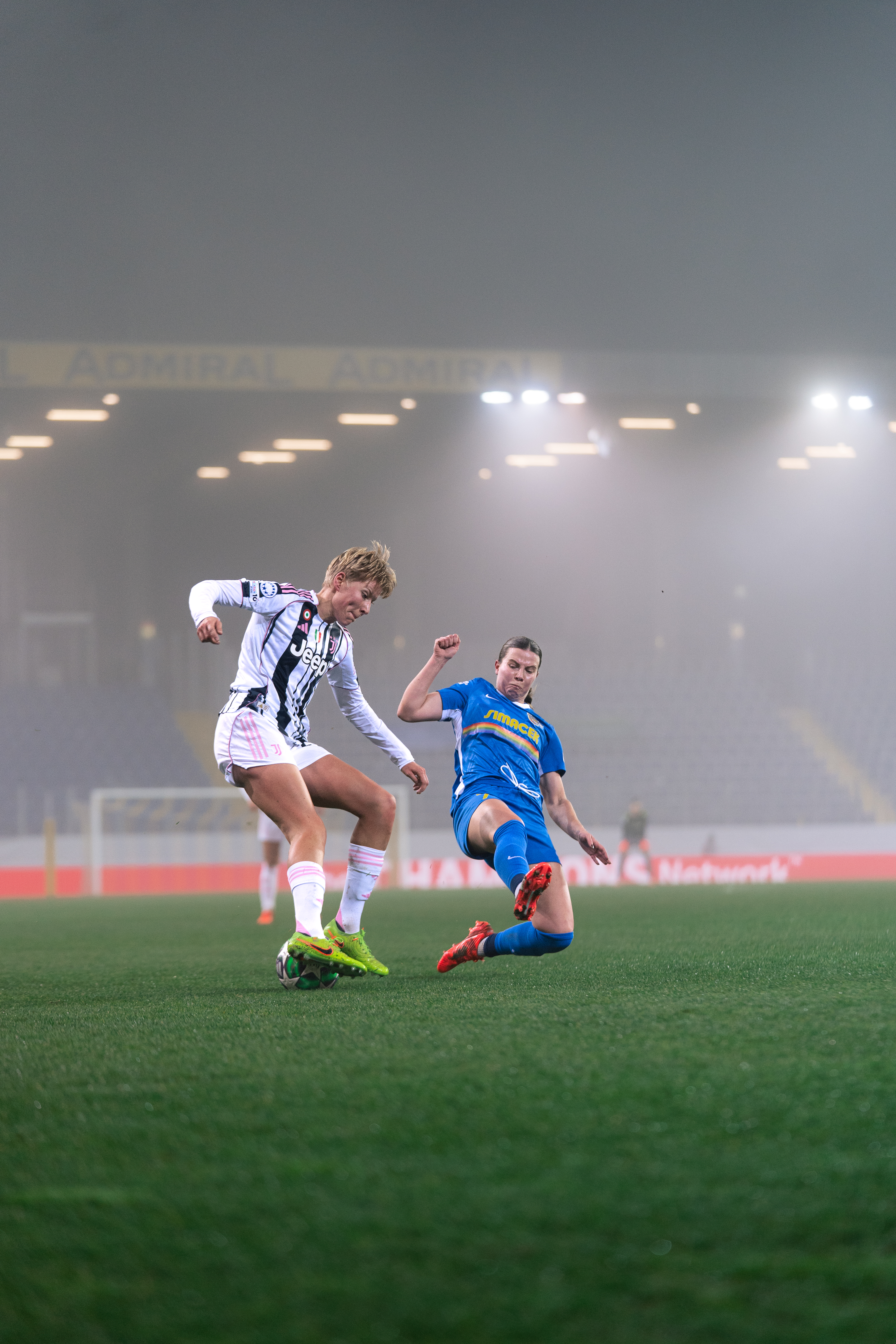 SKN Frauen 12